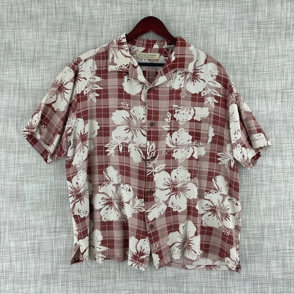 Island Republic Mens Size XL Silk Hawaiian Short Sleeve Button Down shirt 0514